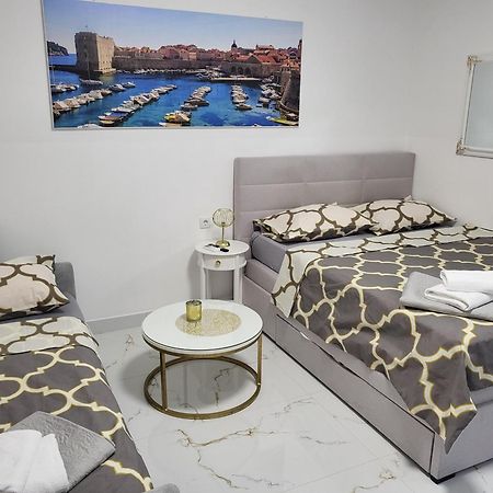 Mango Apartman Studio ดูบรอฟนิก ภายนอก รูปภาพ