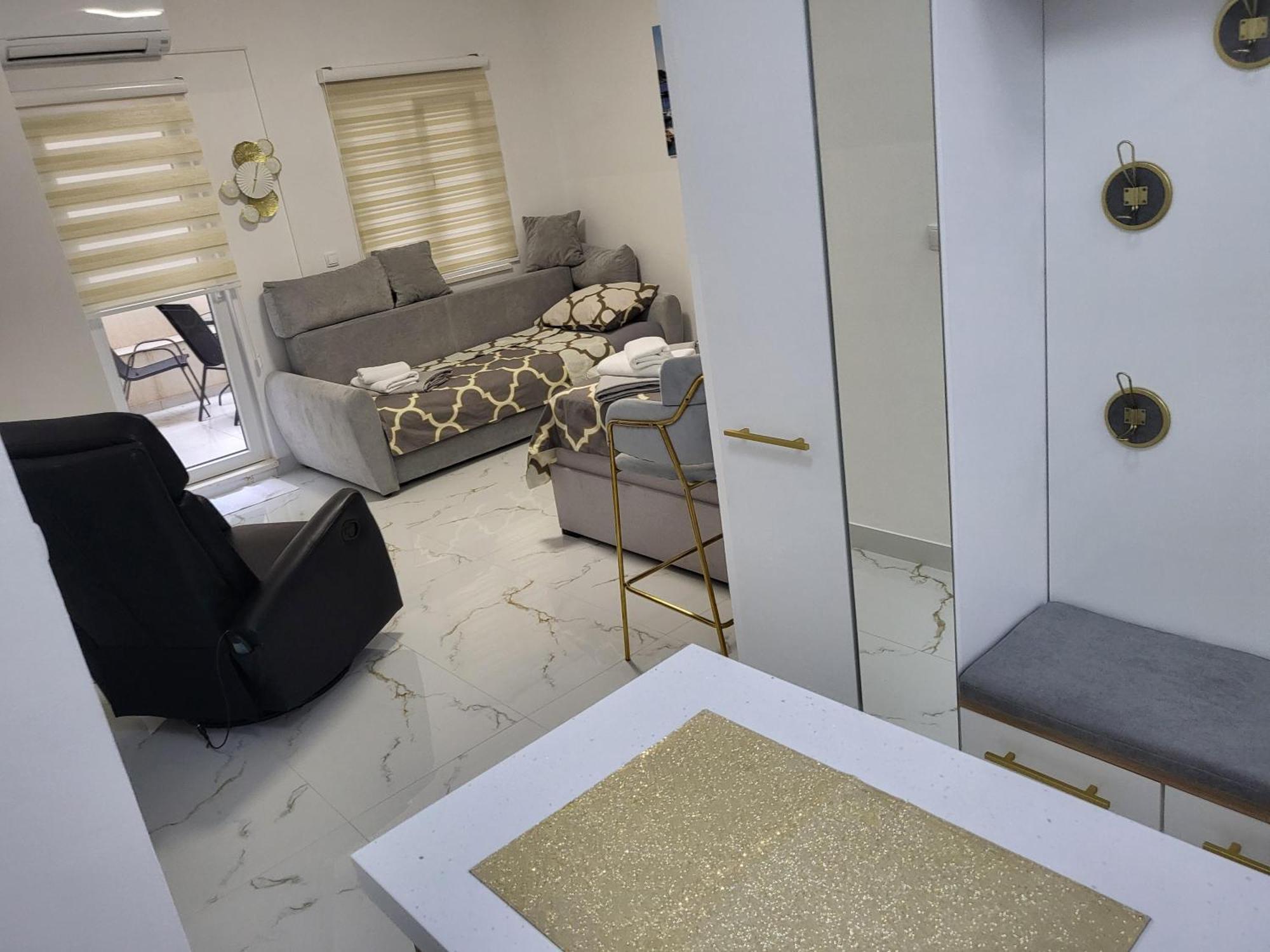 Mango Apartman Studio ดูบรอฟนิก ภายนอก รูปภาพ